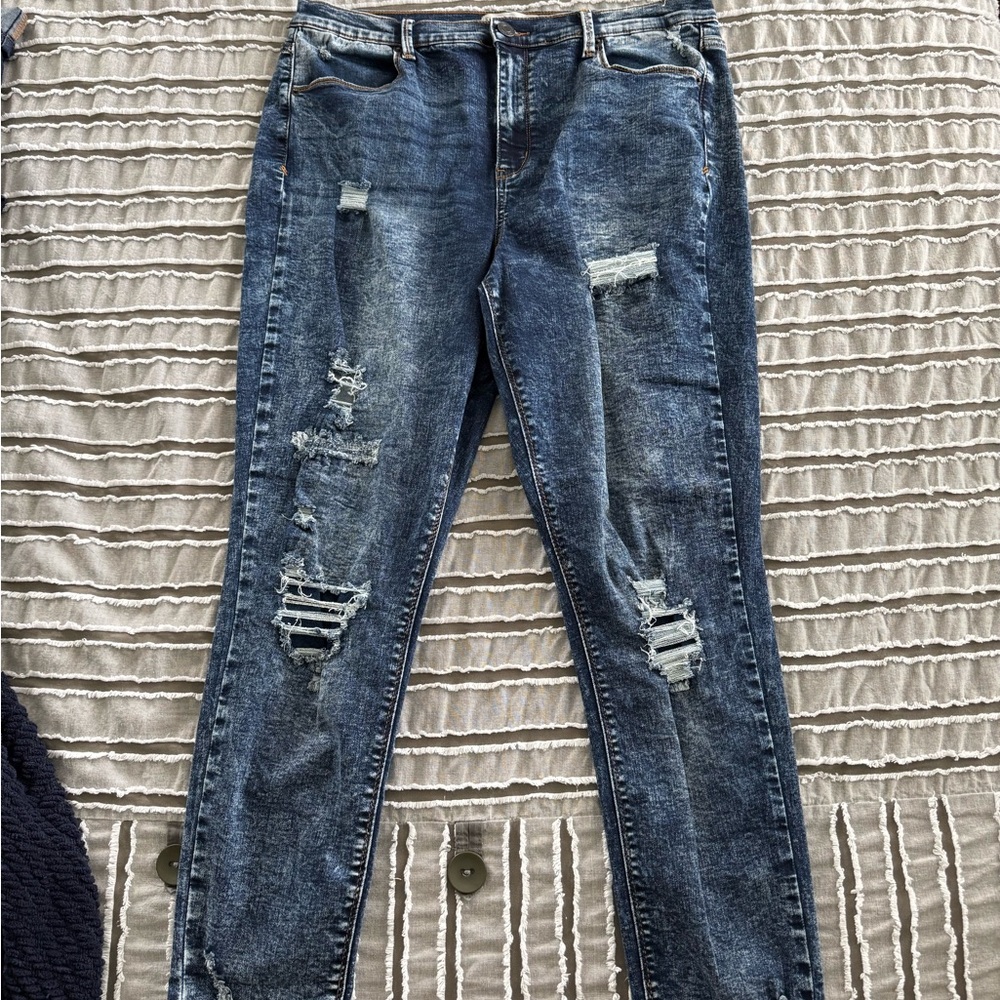 Mudd Women's Distressed Blue Skinny Jeans